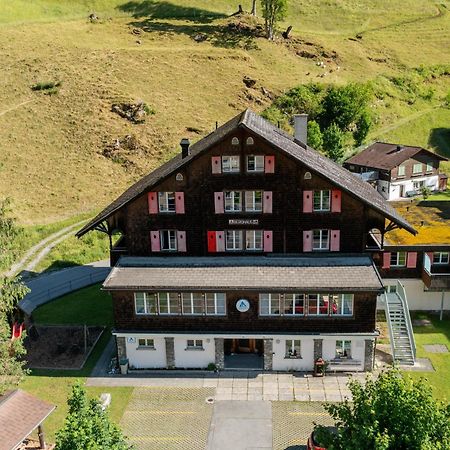 Engelberg Youth Hostel Экстерьер фото